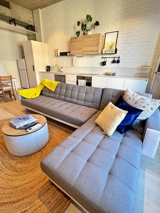 Industrial Yet Modern, 1Bd 1Bth Apt - Woden Phillip Eksteriør bilde