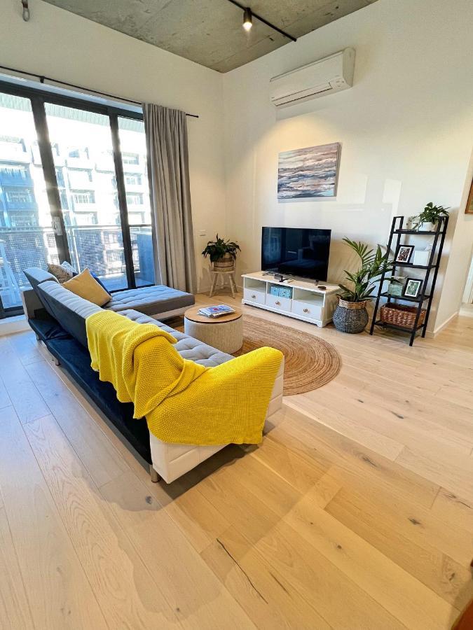 Industrial Yet Modern, 1Bd 1Bth Apt - Woden Phillip Eksteriør bilde