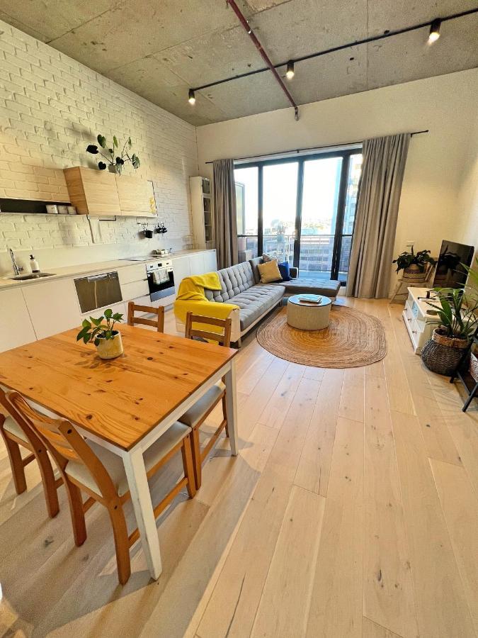 Industrial Yet Modern, 1Bd 1Bth Apt - Woden Phillip Eksteriør bilde