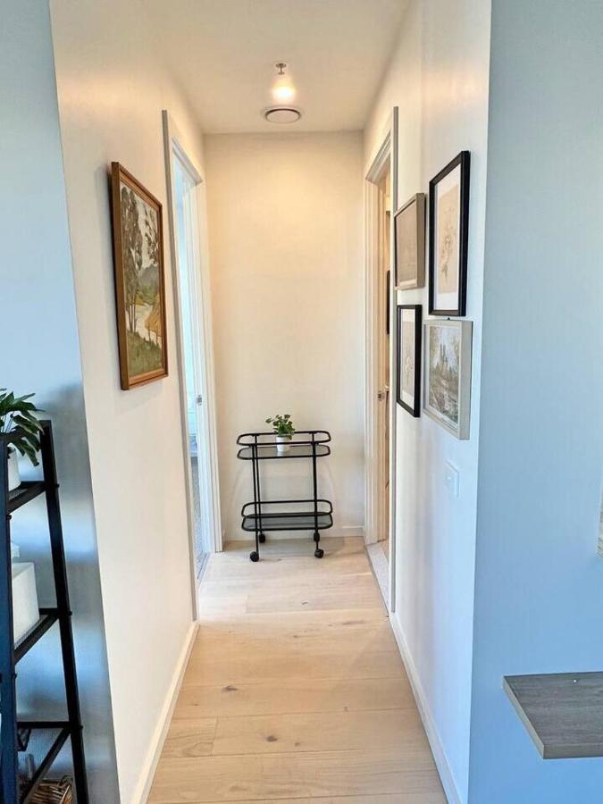 Industrial Yet Modern, 1Bd 1Bth Apt - Woden Phillip Eksteriør bilde