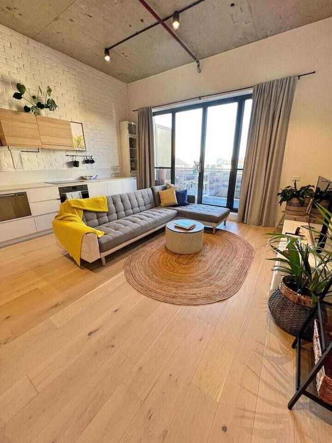 Industrial Yet Modern, 1Bd 1Bth Apt - Woden Phillip Eksteriør bilde