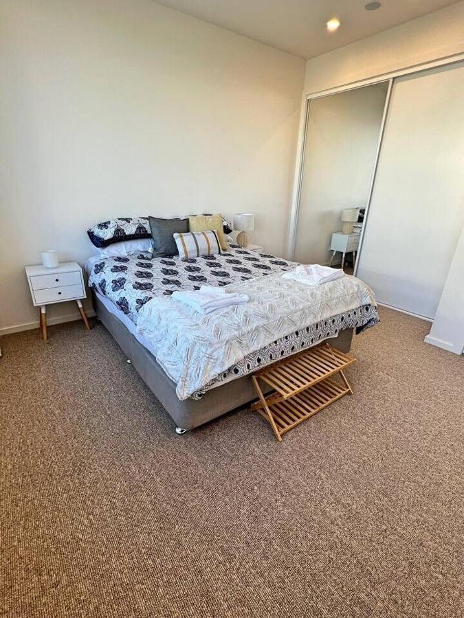 Industrial Yet Modern, 1Bd 1Bth Apt - Woden Phillip Eksteriør bilde